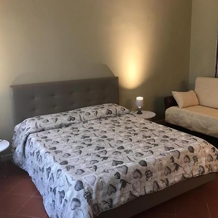 Villa Domus Salento Suites & Rooms Con Parcheggio Privato In Loco Lecce Exteriér fotografie