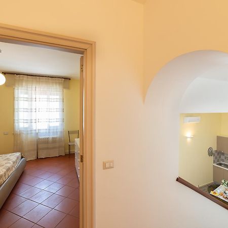 Villa Domus Salento Suites & Rooms Con Parcheggio Privato In Loco Lecce Exteriér fotografie