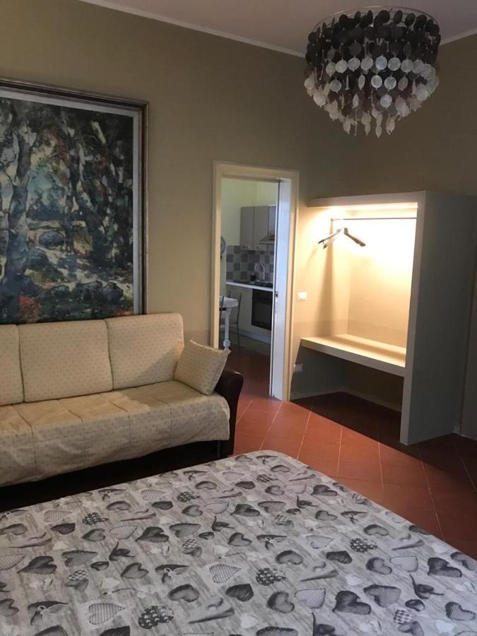 Villa Domus Salento Suites & Rooms Con Parcheggio Privato In Loco Lecce Exteriér fotografie