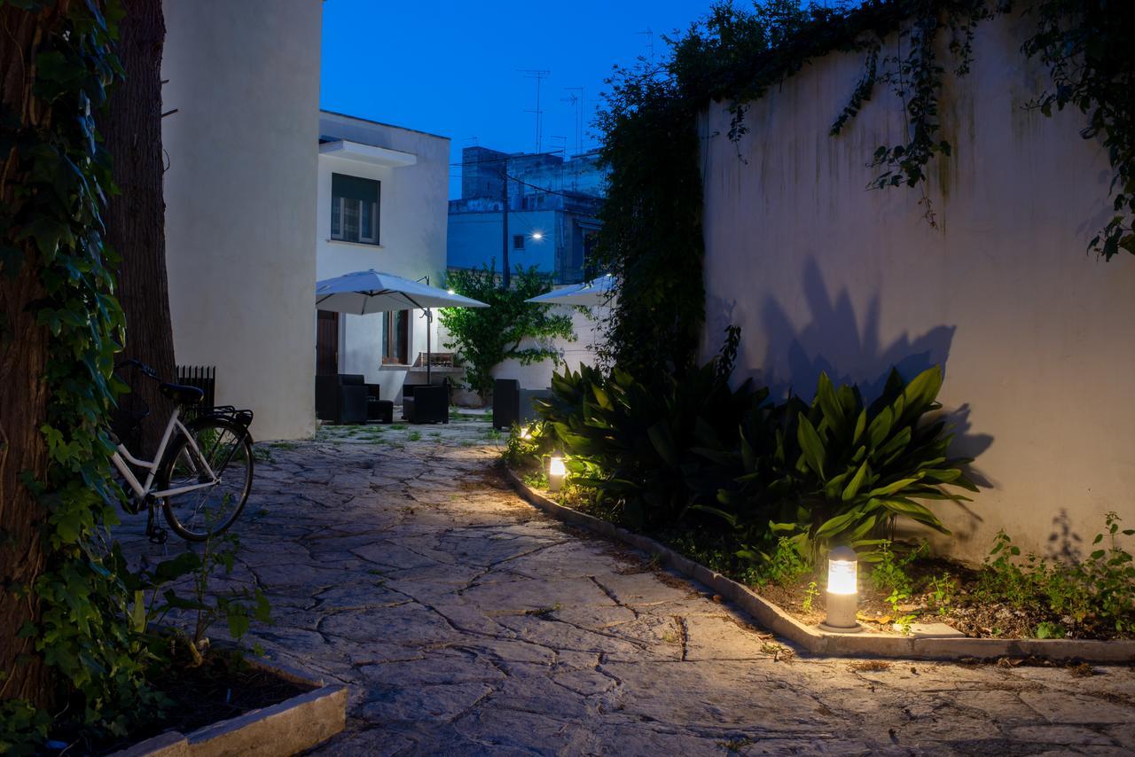 Villa Domus Salento Suites & Rooms Con Parcheggio Privato In Loco Lecce Exteriér fotografie