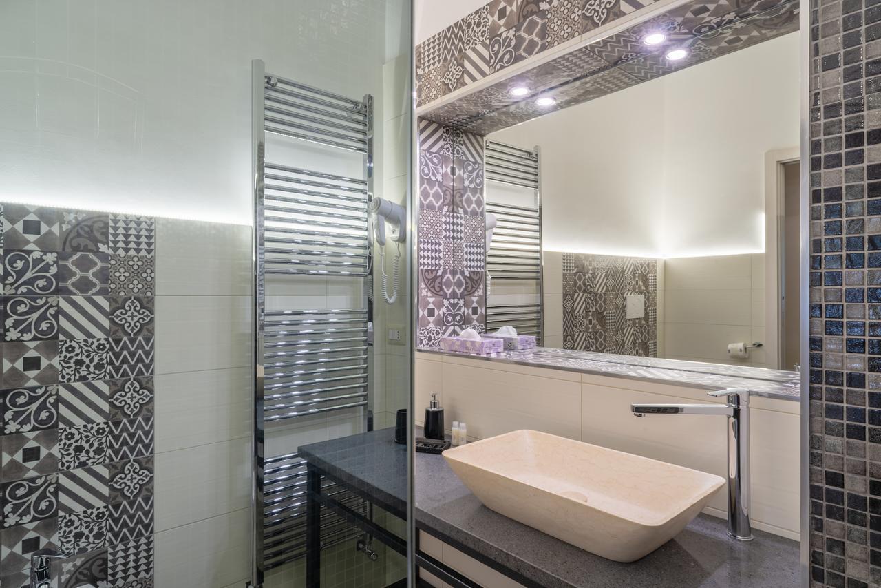 Villa Domus Salento Suites & Rooms Con Parcheggio Privato In Loco Lecce Exteriér fotografie