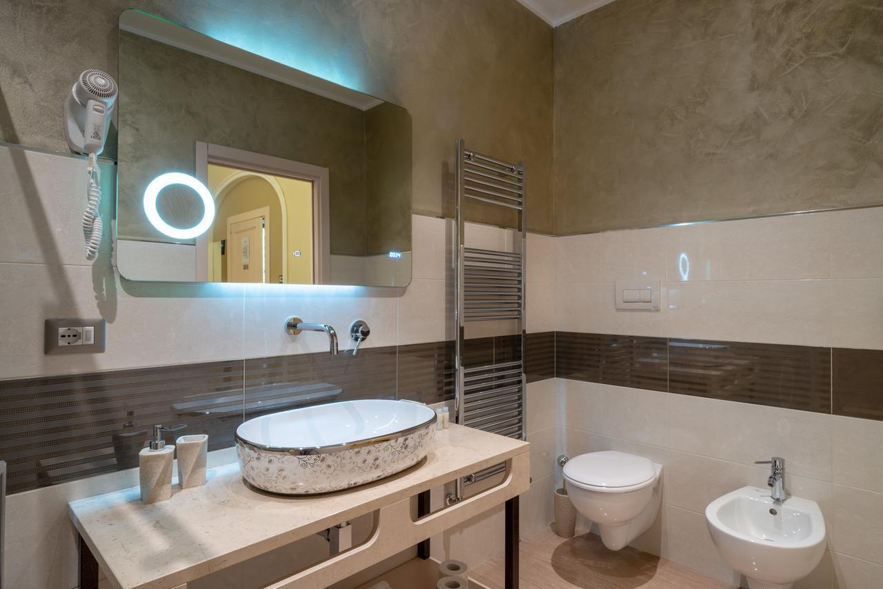 Villa Domus Salento Suites & Rooms Con Parcheggio Privato In Loco Lecce Exteriér fotografie