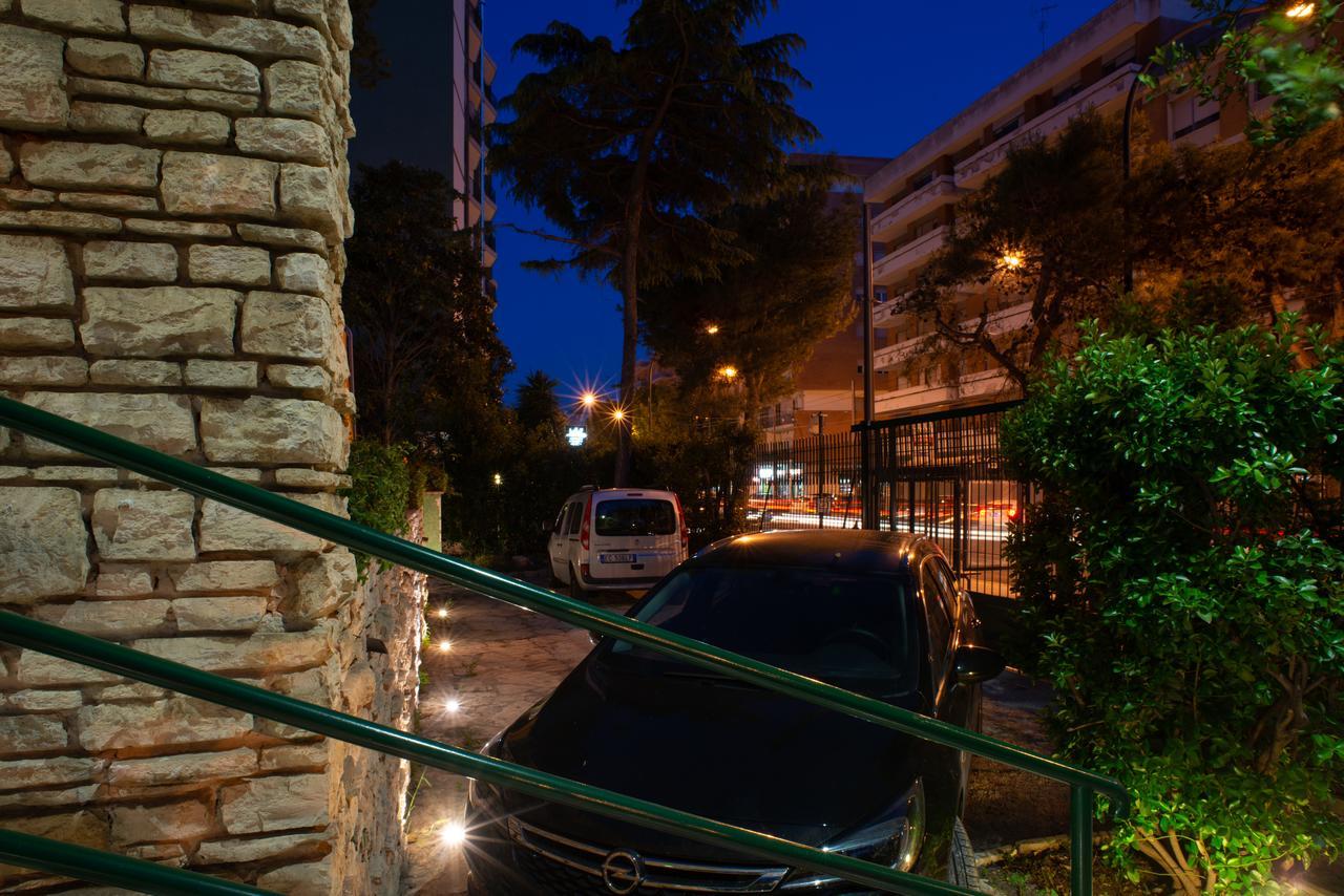 Villa Domus Salento Suites & Rooms Con Parcheggio Privato In Loco Lecce Exteriér fotografie