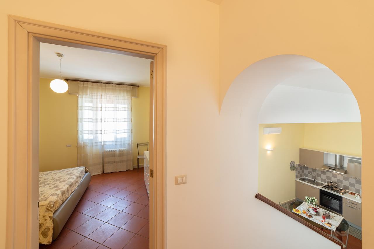 Villa Domus Salento Suites & Rooms Con Parcheggio Privato In Loco Lecce Exteriér fotografie